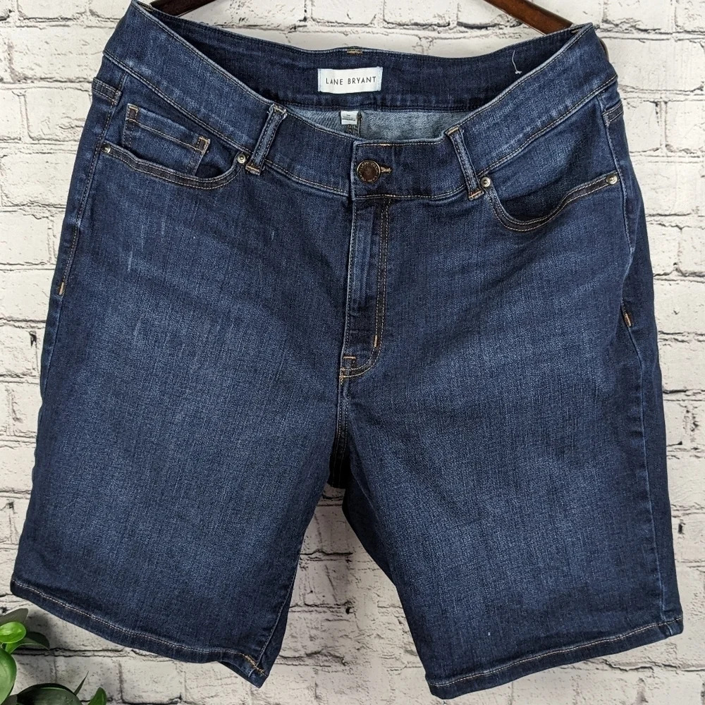 Lane Bryant FLEX high rise Bermuda curvy fit denim jeans shorts